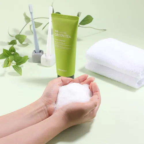 The Chok Chok Green Tea Foam Cleanser